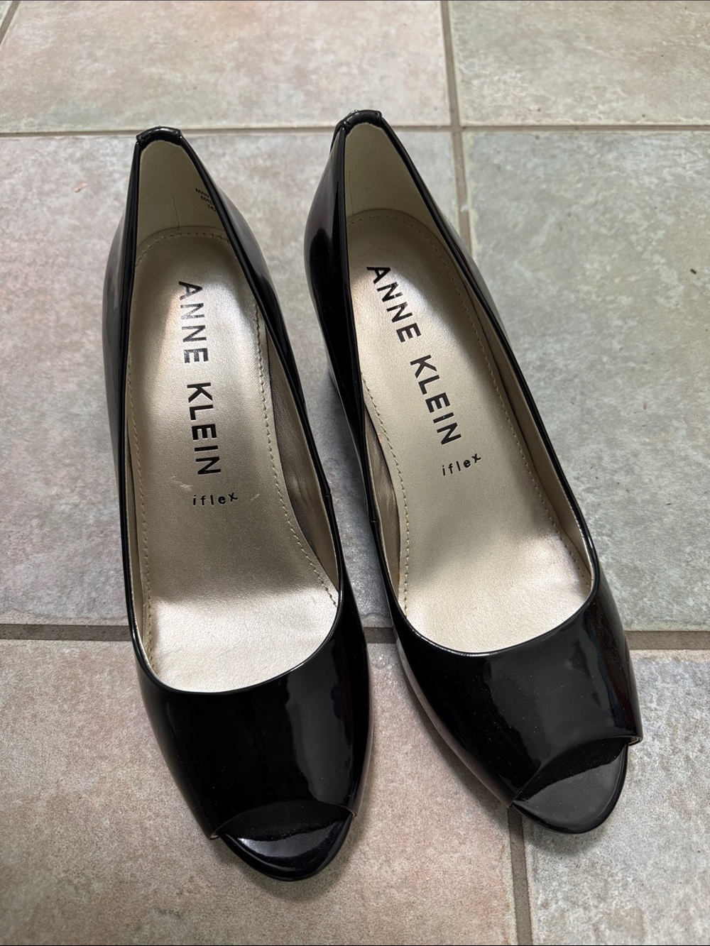 Anne Klein Black Patent Peep-Toe Heels size 10